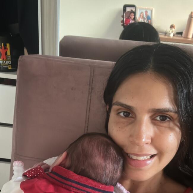 Babysitting job in Barra dos Coqueiros: Grazielle