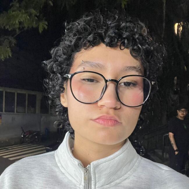 Babysitter in Medellín: Camila