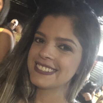 Babysitter in Campina Grande: Geovana