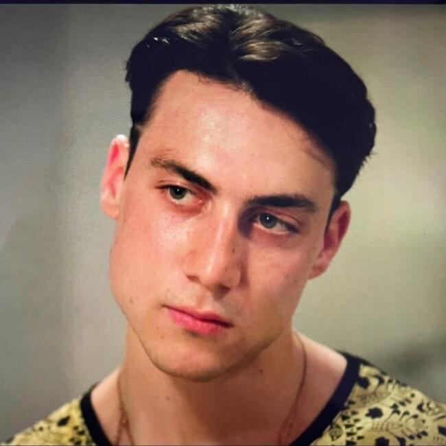 Babysitter a Catania: Simone