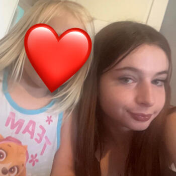 Baby-sitter Bogny-sur-Meuse: Jade