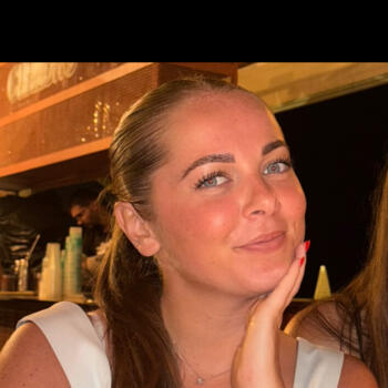 Babysitter in Nice: Clara