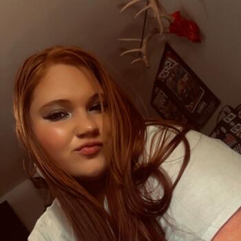 Babysitter in Lawrenceburg: Ashton
