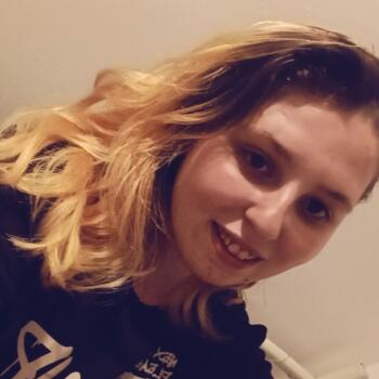 Babysitter in Avesnes-sur-Helpe: Steffy