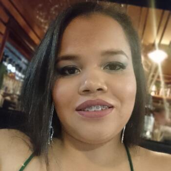 Babysitter στην περιοχή Armenia: LADY VIVIANA