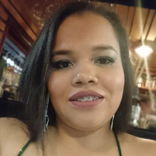 Babysitter στην περιοχή Armenia: LADY VIVIANA