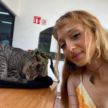 Babysitter in Saint-Josse-ten-Noode: Ahlam