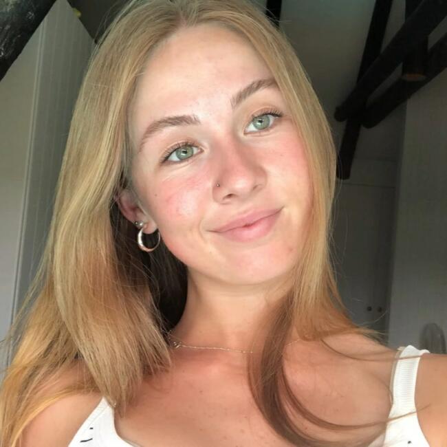 Babysitter in Plettenberg Bay: Michaela