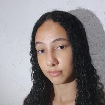 Babysitter in Porto Velho: Daiane