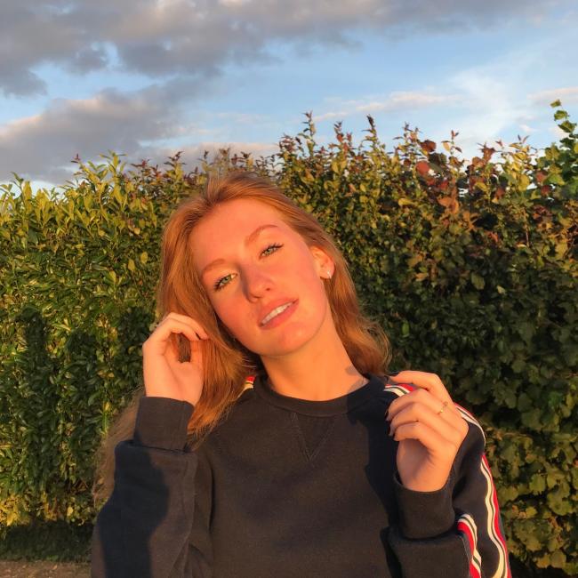 Baby-sitter in Liège: Amandine