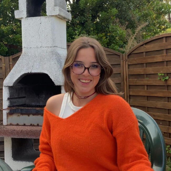 Babysitter in Bordeaux: Margot