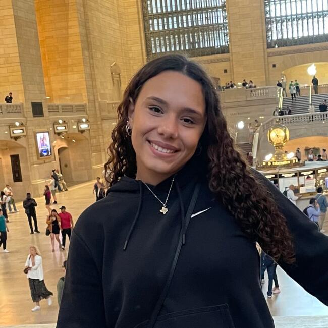 Babysitter a Cuneo: Lucrezia