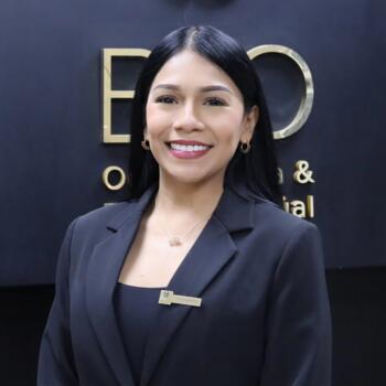 Babysitter in Lincoln: Ana