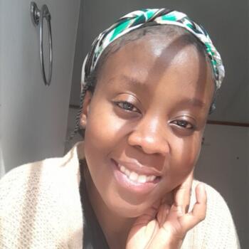 Babysitter in Midrand: Tshidi
