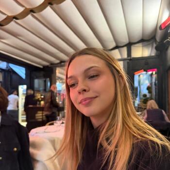 Babysitter in Levallois-Perret: Justine