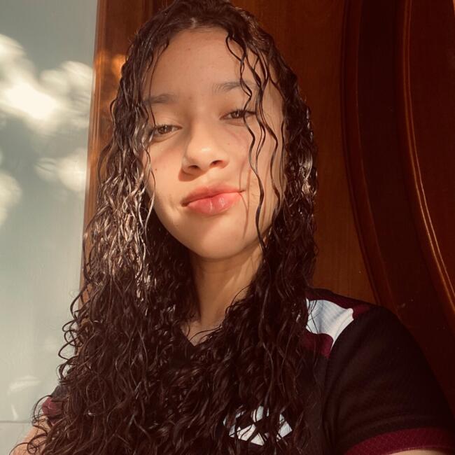 Babysitter in Porto Velho: Maria