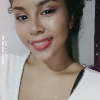 Babysitter Yumbo: Luisa Fernanda