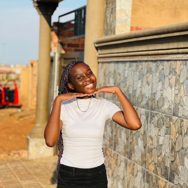 Babysitter in Benoni: Nqobile