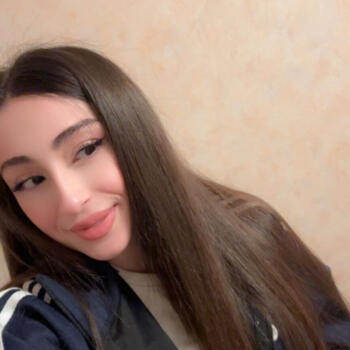 Baby-sitter Le Mans: Aytac