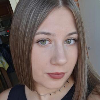 Babysitter in Cáceres: Julia