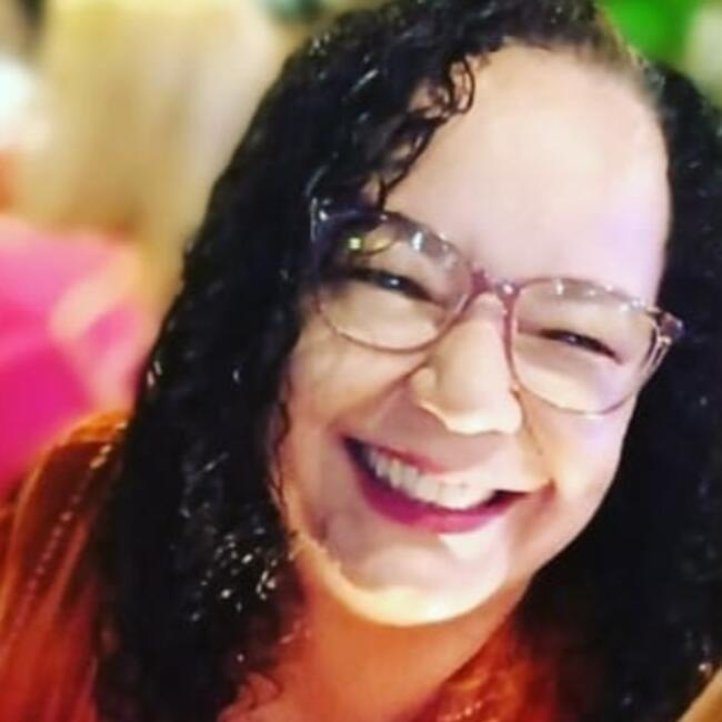 Babá em Contagem: Marlene