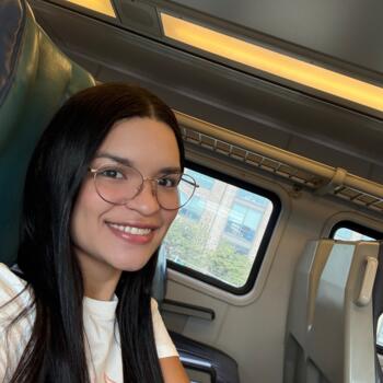 Babysitter in New York: Valeria