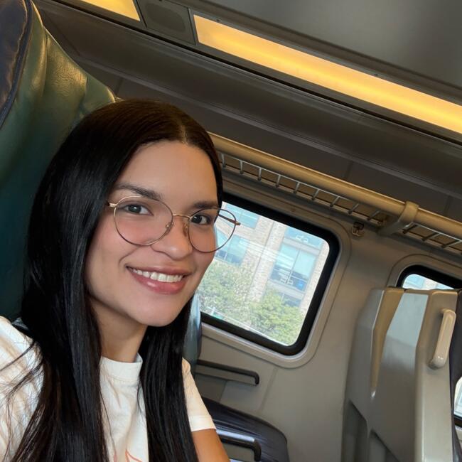 Babysitter in New York: Valeria