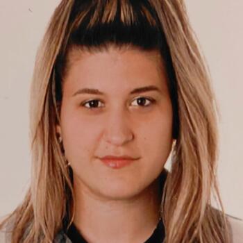 Babysitter in Zaragoza: Lorena