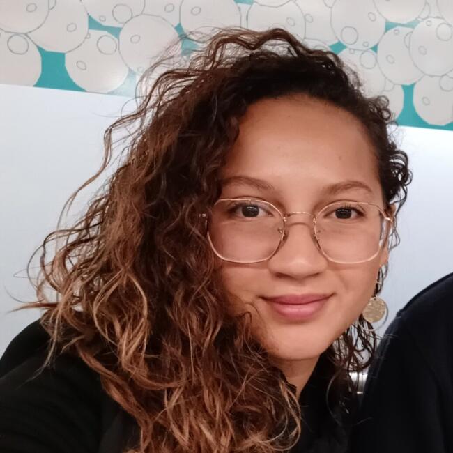 Nanny in Reignier-Ésery: Miriam