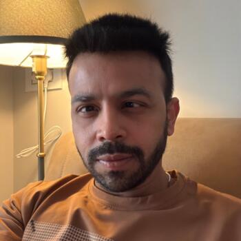 Babysitting job in Mangaluru: babysitting job Sid