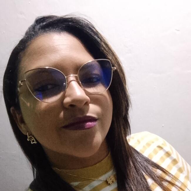 Babysitter in Mari: Mariathereza