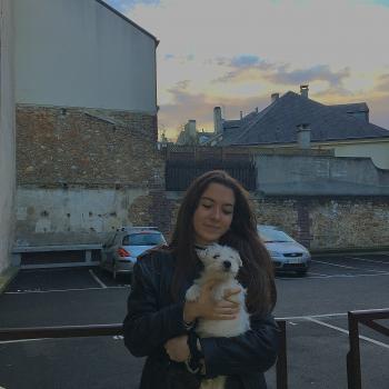 Baby-sitter in Versailles: Aoibh