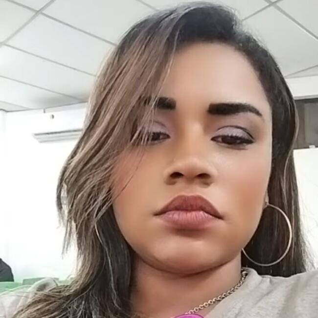 Babá em São Vicente: Ingrid