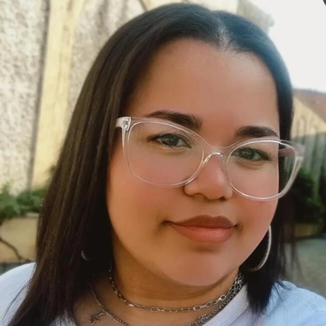 Babá em São Paulo: Larissa