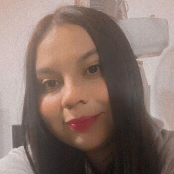 Babysitter in Coronel: Javiera