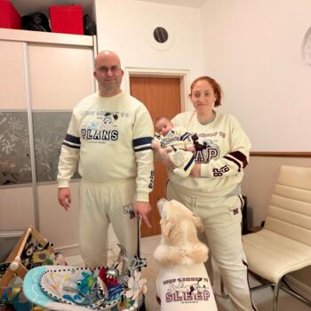 משרת מטפל/ת ב- אשדוד: משרת בייביסיטר פזית