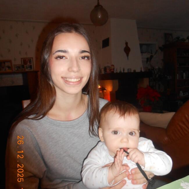 Babysitter in Montauban: Eurydice