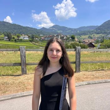 Babysitter Montreux: Roselyne