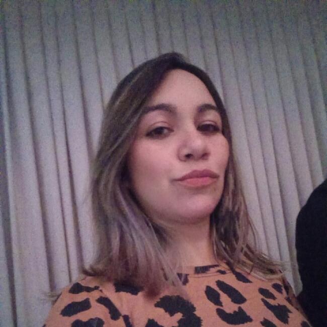 Babysitter in Estância Velha: Maira vargas de oliveira