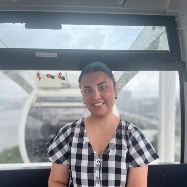 Babysitter in Brisbane: Zoe