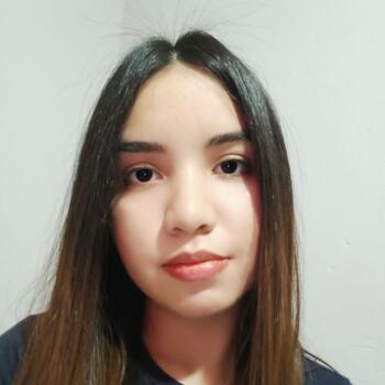 Babysitter in Oviedo: Andreina