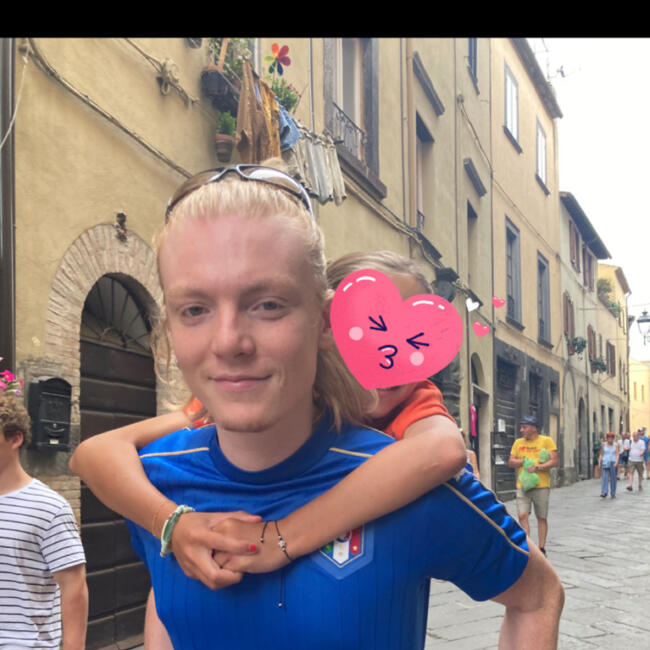 Babysitter a Ginevra: Thomas