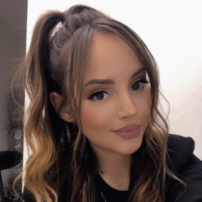 Bebisiterka u Beograd: Andjela