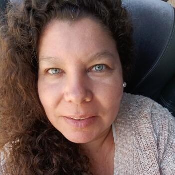 Babysitter in Estación Colina: Cintia