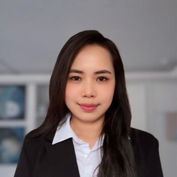 Babysitter in Vintrie: Cheery Mae