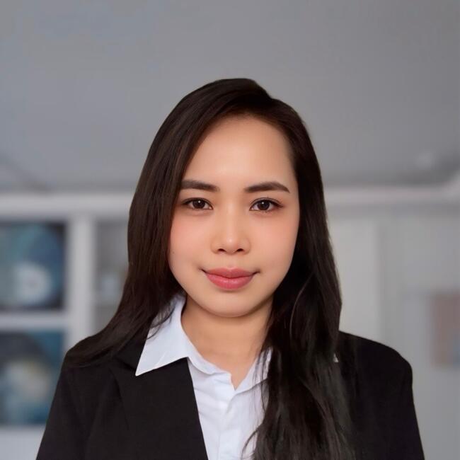 Babysitter in Vintrie: Cheery Mae