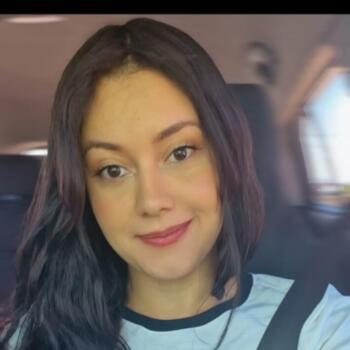 Babysitter Brasília: Karen