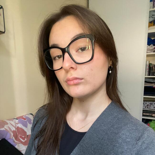 Babysitter in Vix: Annaëlle