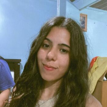 Babysitter in Caxias do Sul: Thaliane