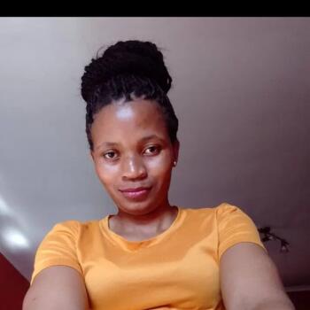Babysitter Cape Town: Mantsejoa Josephine
